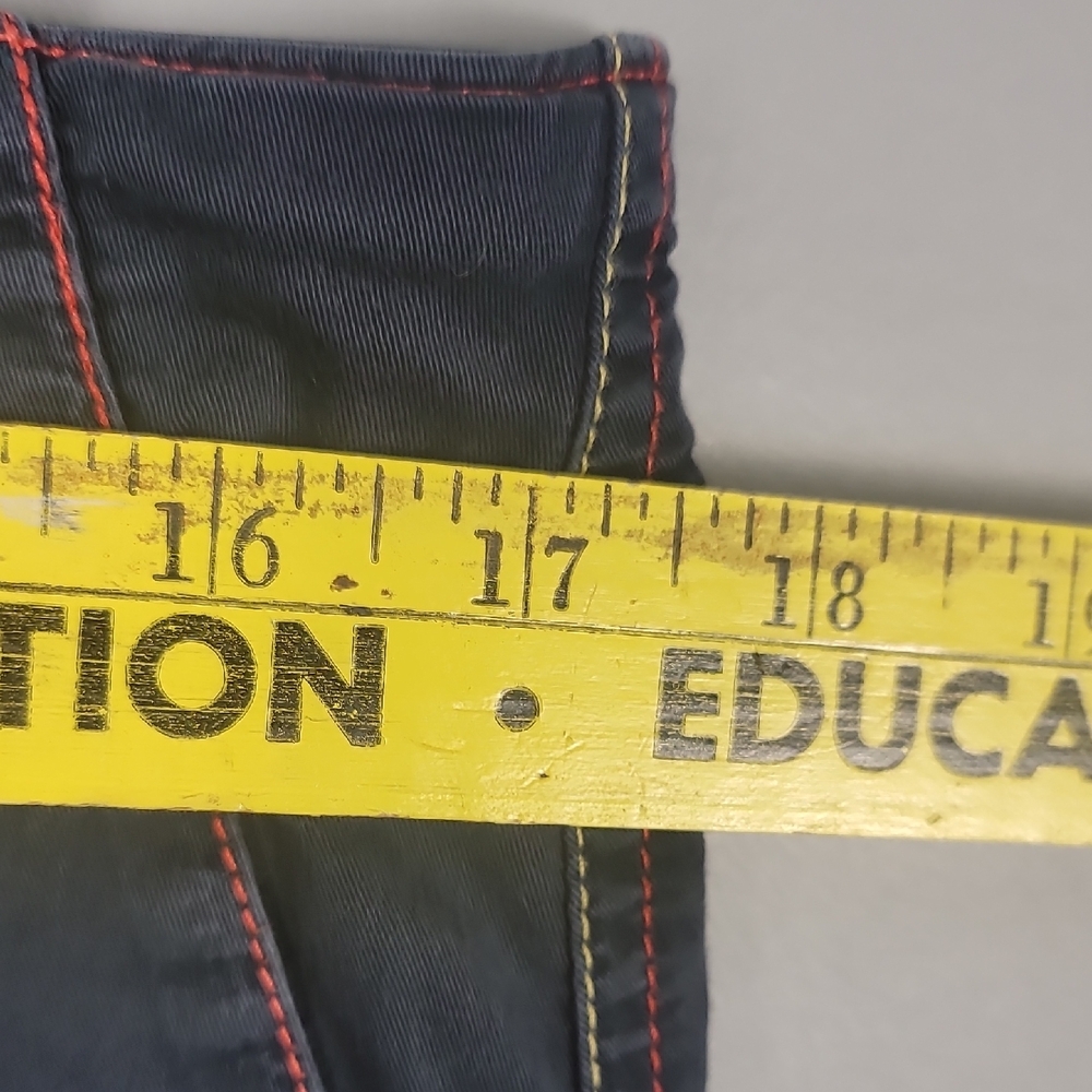Nike Dark Blue Cropped Capri Pants with Red Stitching - Picture 5 of 8